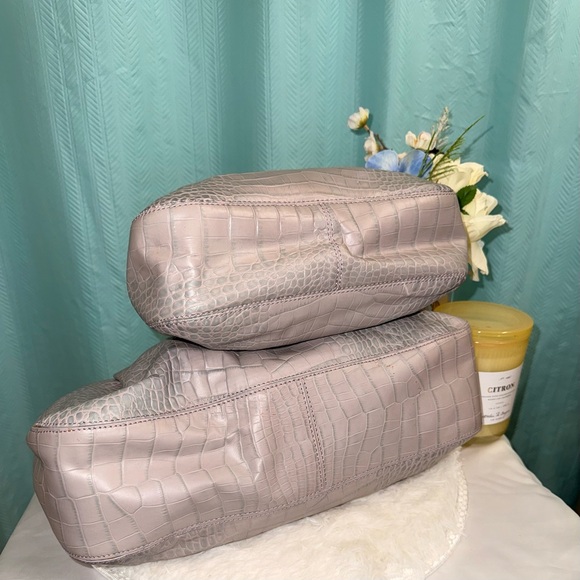 NWOT VINTAGE - Cole Haan Lavender Croco Embossed Handbag Set - Picture 9 of 10